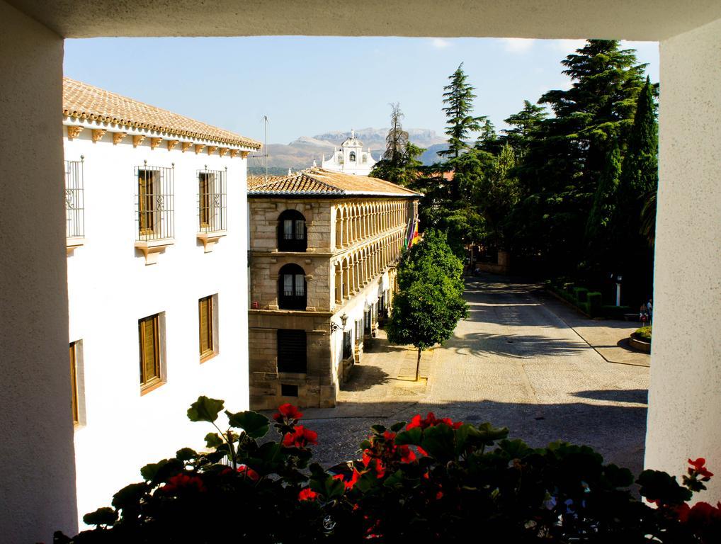 דירות La Colegiata De רונדה מראה חיצוני תמונה